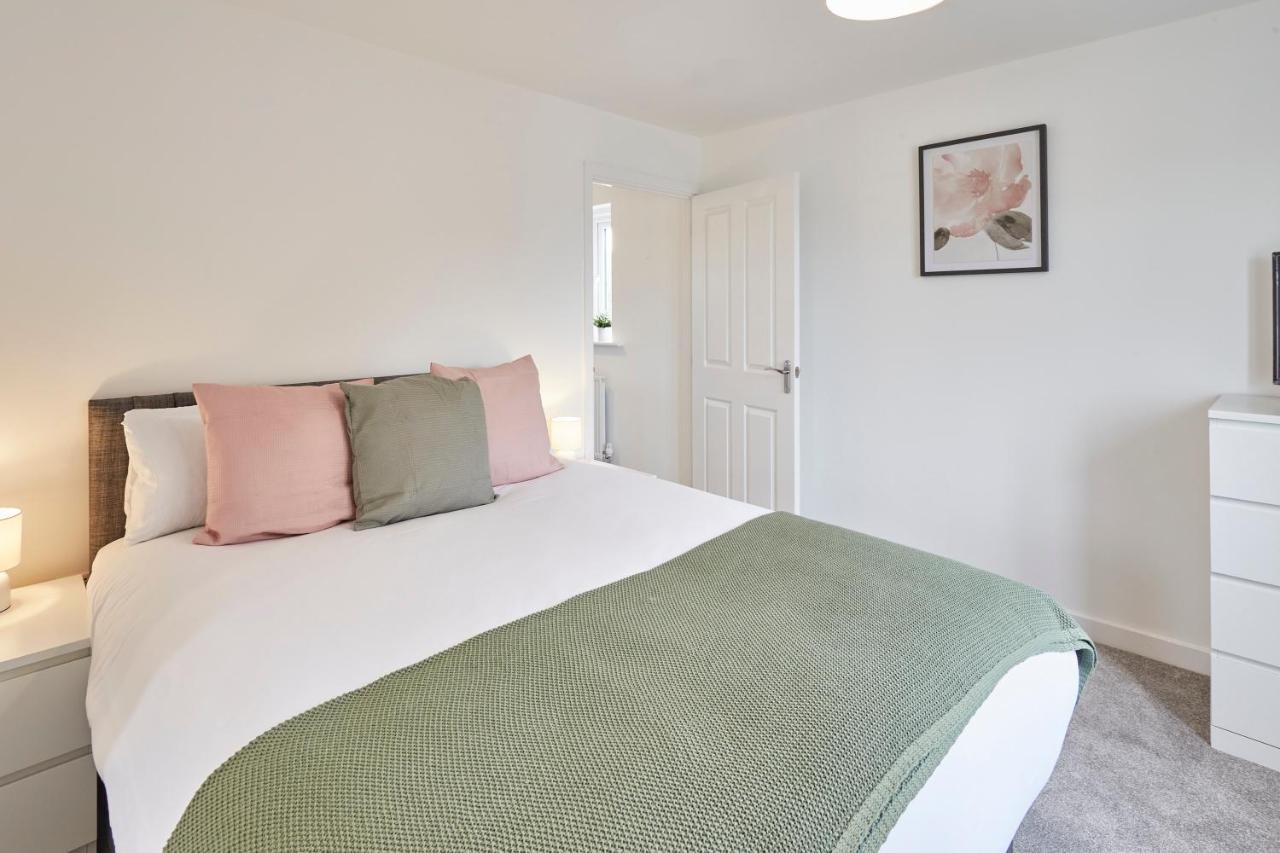 Host & Stay - Cayton Bay Cottage Bagian luar foto