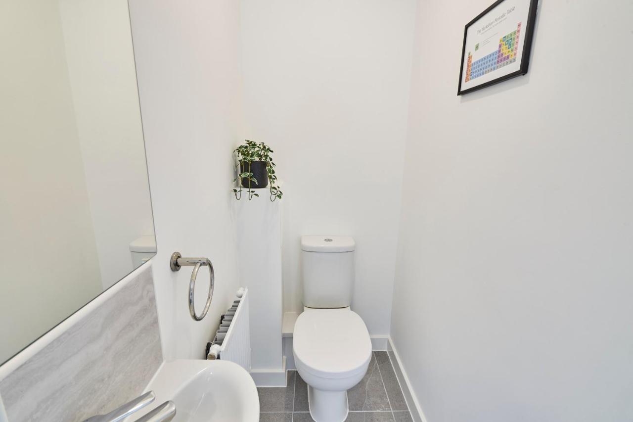 Host & Stay - Cayton Bay Cottage Bagian luar foto