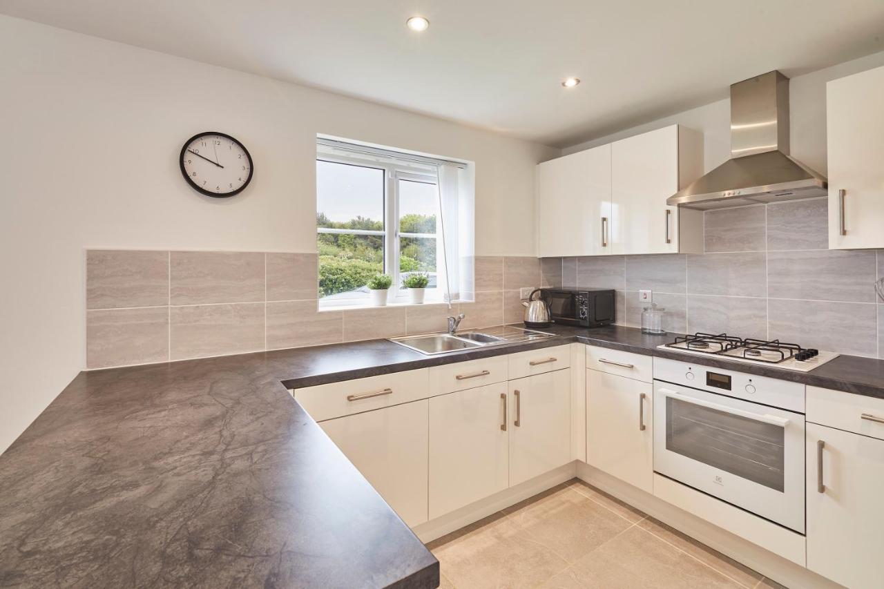 Host & Stay - Cayton Bay Cottage Bagian luar foto